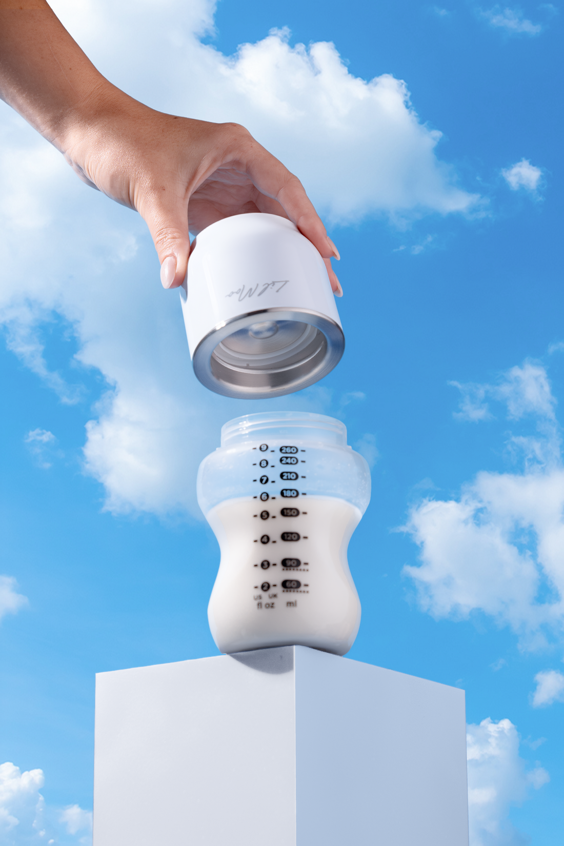 How to Warm Frozen or Cold Breast Milk on the Go (Without Ruining It)